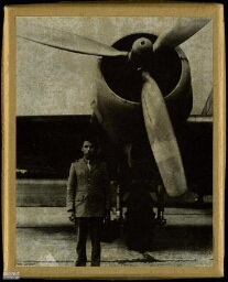 Das Flugzeug: seine grösste Spannweite entspricht der Schnurlänge in dieser Kassette : ausgestellt im Städtischen Museum Mönchengladbach vom 14. August bis 14. September 1969 /