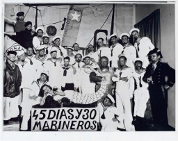 Fiesta de marineros en casa del matrimonio Girondo. Buenos Aires, 1934.