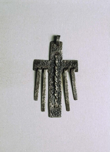 Croix fer (Cruz de hierro [Colgante])