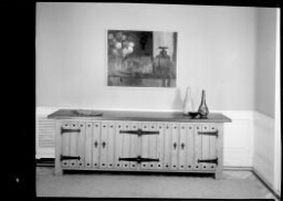 Negativos fotográficos de mobiliario y objetos decorativos de Galeria Biosca de Madrid.