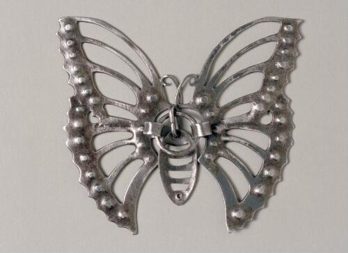 Le papillon (La mariposa [Hebilla])