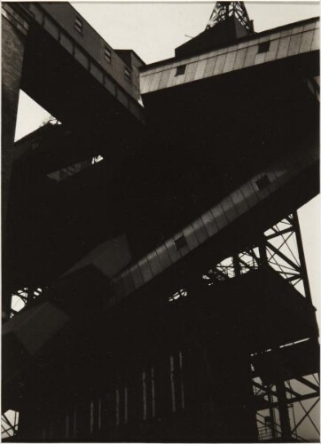 Untitled (Industrial Architecture) (Sin título [Arquitectura industrial])