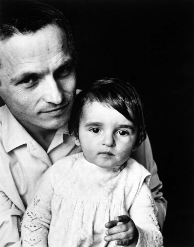 Antonio López con su hija